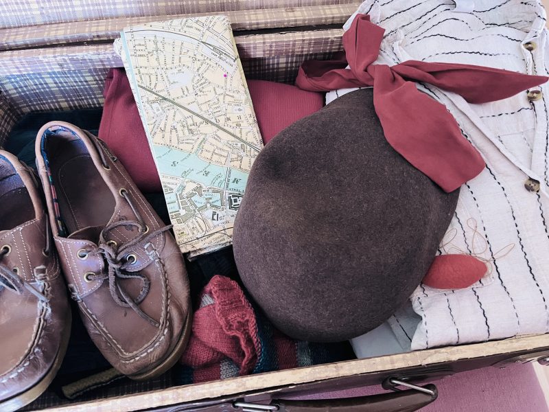 Koffer packen für die Figurenwerkstatt